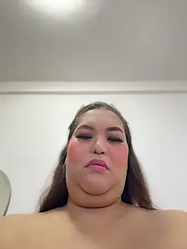 ashleygrahamts online show from July 14, 1:40 am