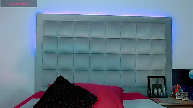 AmazingMistressNathy online show from November 7, 5:07 am