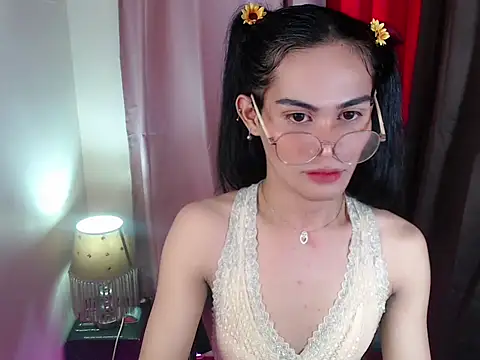 bellalot online show from October 2, 6:25 am