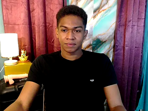 Milagrosa xx online show from February 5, 8:47 pm