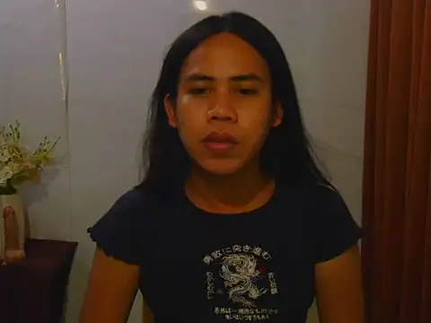 Snapshot of exoticpinay_dolly chatting on October 28, 4:43 am exoticpinay dolly online show from October 28, 4:43 am