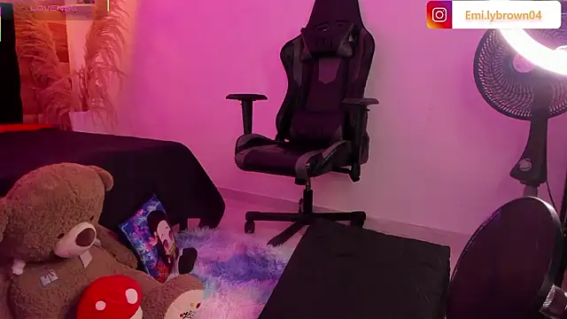 Emily brown04 online show from February 10, 12:23 pm