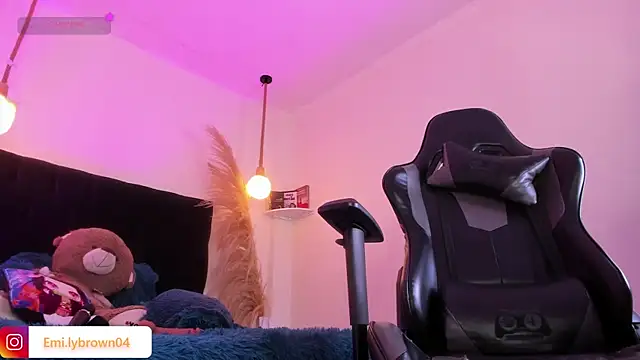 Emily brown04 online show from April 20, 7:15 pm