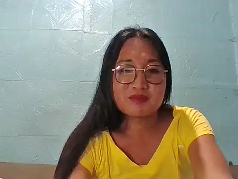 Snapshot of sluttymisuki chatting on October 14, 9:15 pm sluttymisuki online show from October 14, 9:15 pm