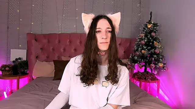 SilverMuse online show from December 13, 8:37 pm