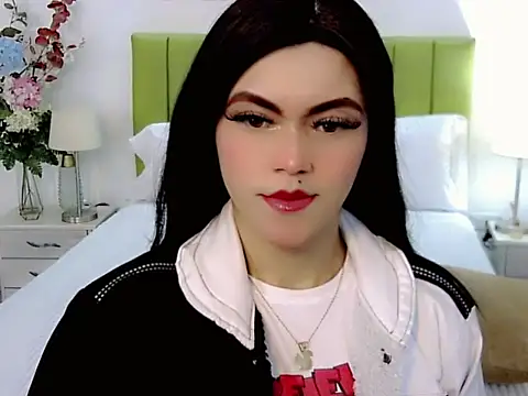 nathalialoes1 online show from September 25, 4:25 pm