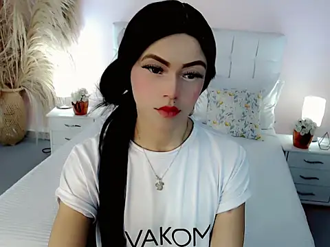 nathalialoes1 online show from October 1, 9:04 pm