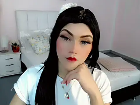 nathalialoes1 online show from October 11, 7:49 pm