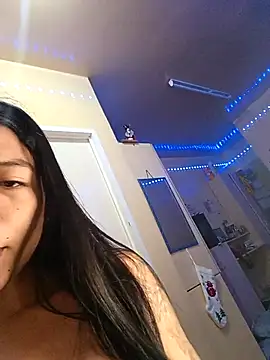 yumi yum online show from April 23, 3:25 pm