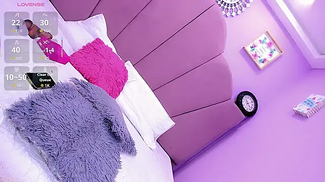 Babyuriel211 online show from November 20, 5:30 am