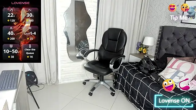 sweet  vanessa1 online show from September 9, 3:49 am