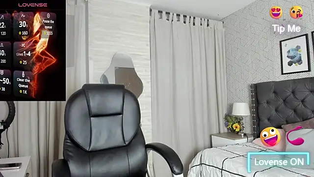 sweet  vanessa1 online show from October 9, 3:30 am