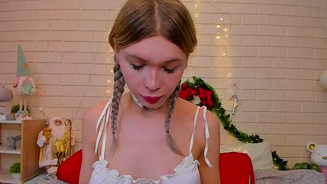 Blondy Fina online show from January 11, 5:14 am