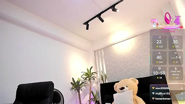 lily cash1 online show from January 6, 5:28 pm