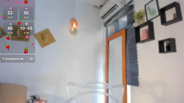 Aleexiiaa online show from April 15, 4:45 pm