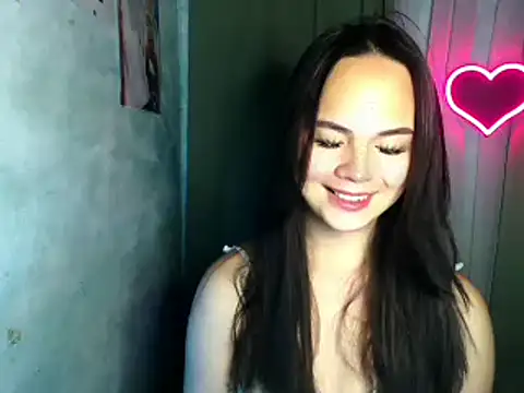 sweetsassyxx online show from April 16, 9:39 pm