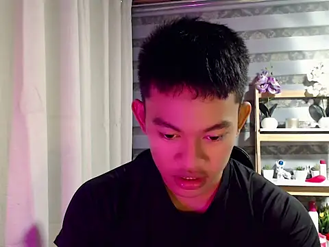 Make your ladyxx online show from March 17, 12:51 pm