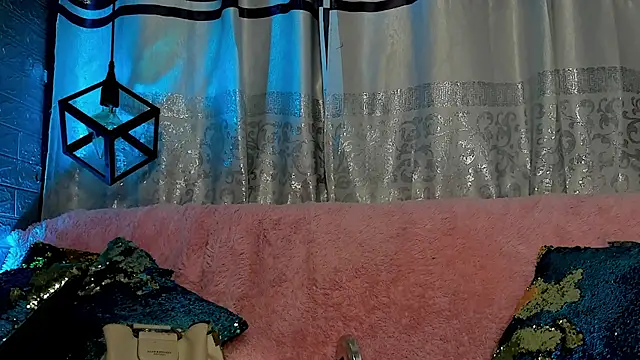 Cristal Gem1 online show from January 9, 11:59 am