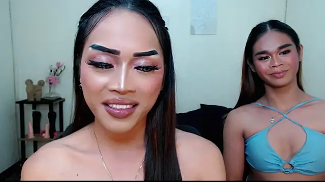 Snapshot of Lessandra_Lust chatting on September 18, 9:53 pm Lessandra Lust online show from September 18, 9:53 pm