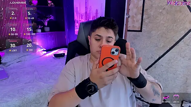 IanGilbert online show from March 2, 9:22 pm