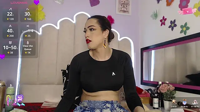 Meriiida online show from April 8, 7:59 pm