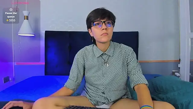 Tsuki Maru online show from October 8, 8:21 pm