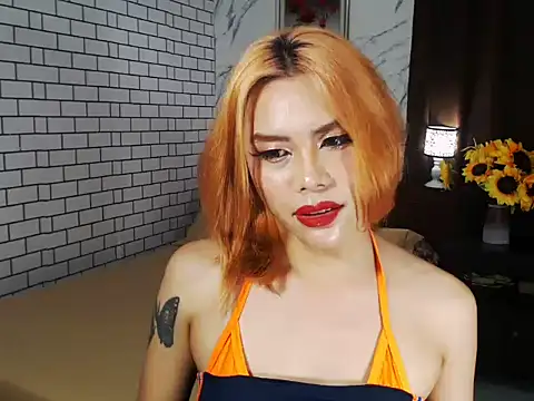 Snapshot of BigAssAlexa chatting on September 20, 1:27 pm BigAssAlexa online show from September 20, 1:27 pm