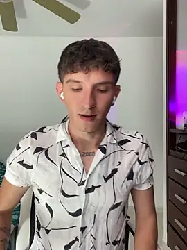 Milan king online show from April 9, 7:09 pm