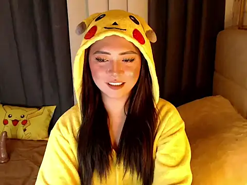 yourdevilsweettsx online show from April 2, 1:53 pm