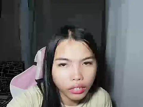 cutie milker online show from April 23, 5:15 pm