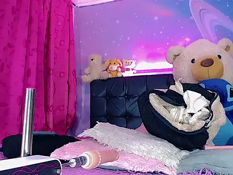 DaliaBacil25 online show from October 4, 2:45 am