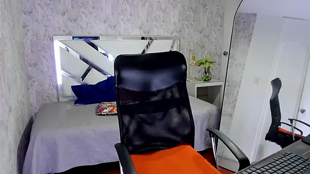 sarita princess7 online show from November 7, 9:15 pm