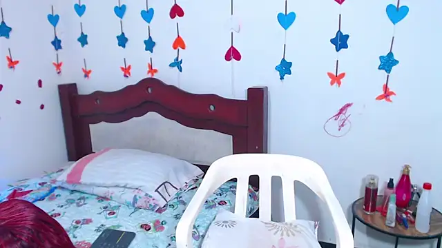 lorenacapelli online show from April 16, 9:26 pm