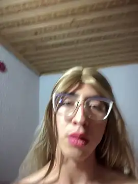 NICOLLE  12 online show from November 28, 2:57 am