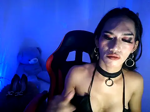 Savana Maison online show from November 17, 12:54 am