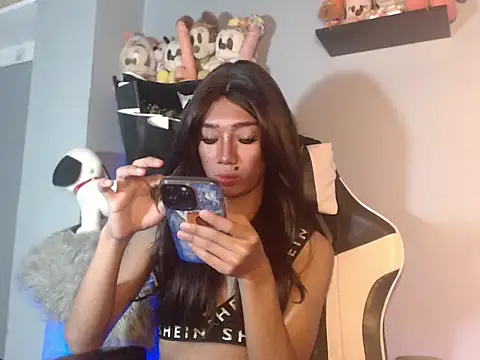 Yourasianbabyemma online show from November 10, 6:53 pm