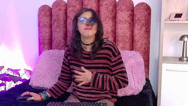 Lullaby Charade online show from November 24, 12:51 pm