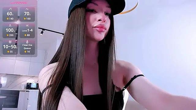 khloeforever online show from February 11, 10:17 pm