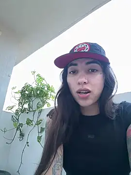 valeriahornier online show from February 14, 11:11 pm