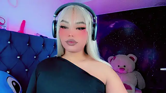 Alannys xHotx online show from February 27, 11:44 pm