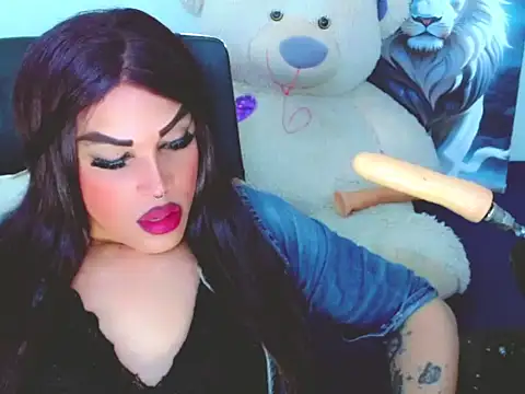 NharaBigCock online show from November 15, 7:45 pm