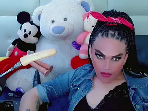 NharaBigCock online show from November 26, 9:39 pm