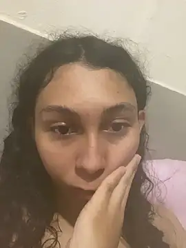 lolohgxt online show from July 18, 3:57 am