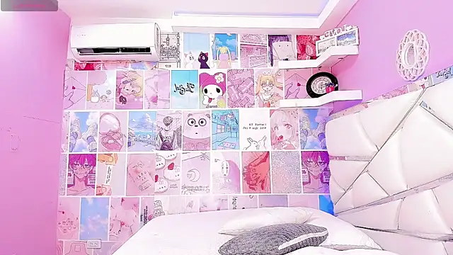 DaleskaSanchez online show from April 18, 8:42 pm