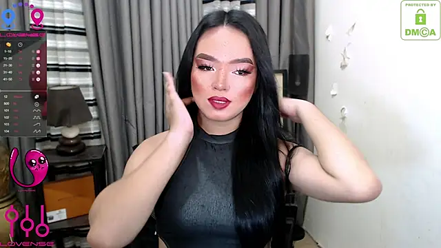 Fantacyloverr online show from May 8, 4:31 am