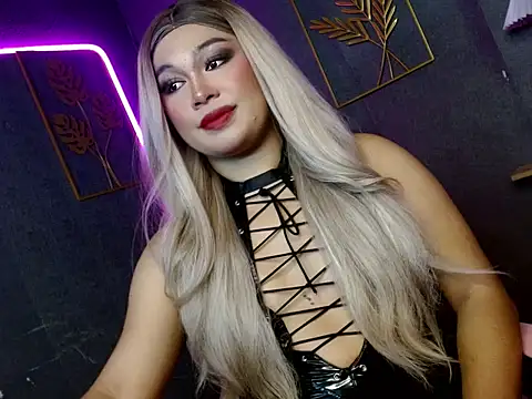 shadow-goddess online show from December 15, 6:31 am