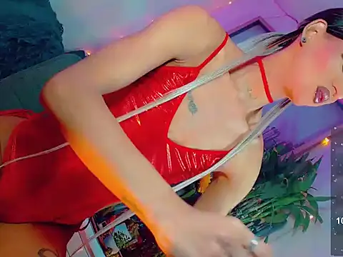 agathaferrer3 online show from March 22, 12:59 am