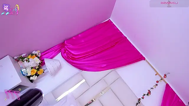 Silvanna-Casstro online show from March 26, 12:09 pm