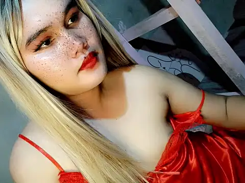 TASTE LIKECANDY online show from February 8, 2:01 pm