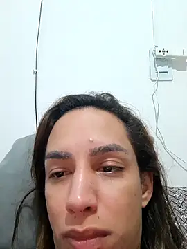 ofjuliaa online show from March 8, 9:56 am